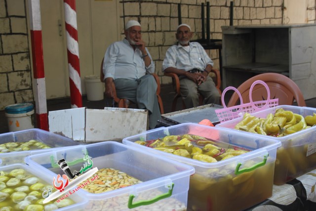 اجواء اليوم الثالث من رمضان في سوق البلدة 